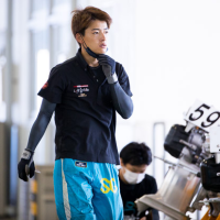 若手トップレーサーの羽野直也選手