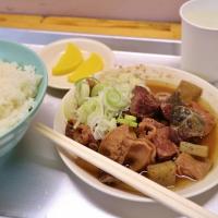 「煮込みの店おおこし」の「牛もつ煮込み」