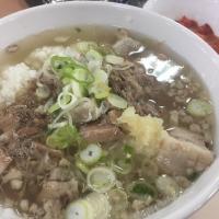 「ウエイキー」の「牛炊」