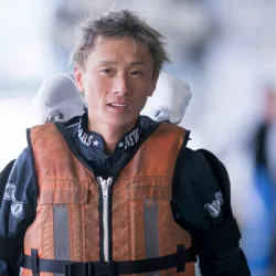 定松選手の師匠である峰竜太選手