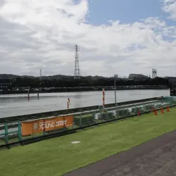 ボートレース多摩川の水面