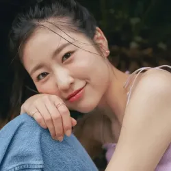 松井繁の三女である松井朝海