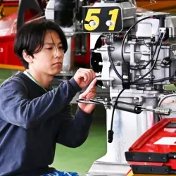 SGを前に前検で入念に調整を施す奈須啓太